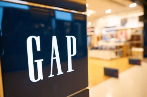 香奈儿推天价 盲盒 引争议 新加坡美食地标牛车水美食街倒闭 全球最受欢迎的美妆品牌揭晓